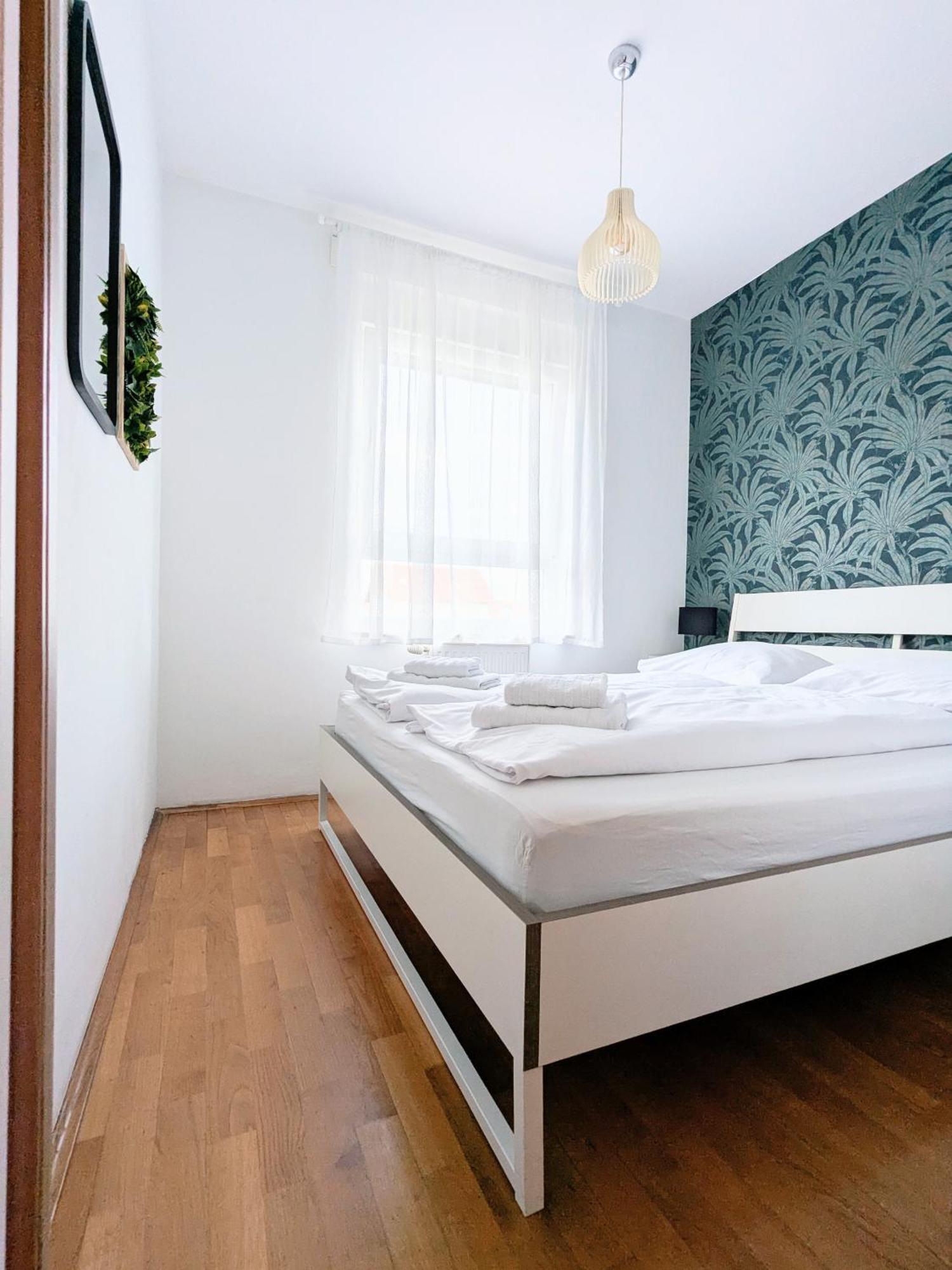 Doma-Lu Apartment-Near Airport And Highway- Free Parking Velika Mlaka Luaran gambar